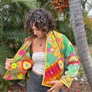REVERSSible Handcrafted Multicolor Floral Quilted Jacket - Women